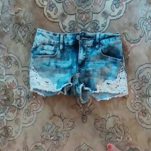 denim shorts threadmarket size2