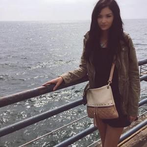 Meet your Posher, Ashlyn