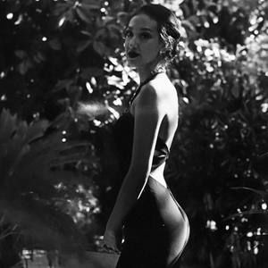 Meet your Posher, Aleina