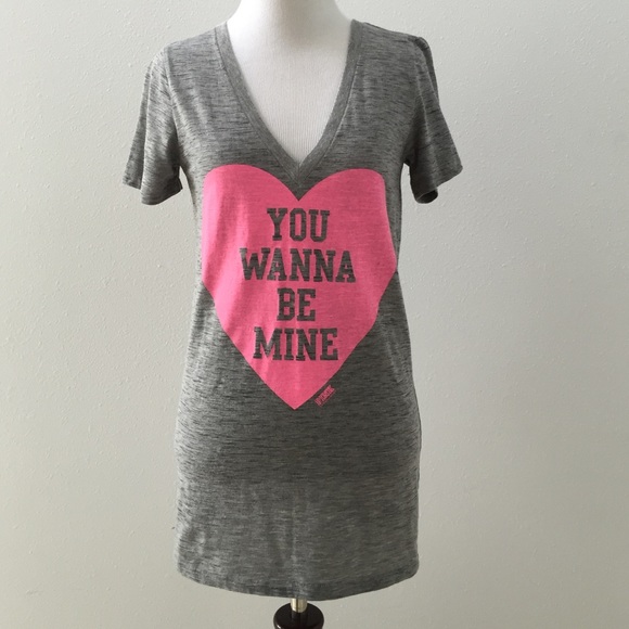 Victoria's Secret Pink heathered gray tshirt