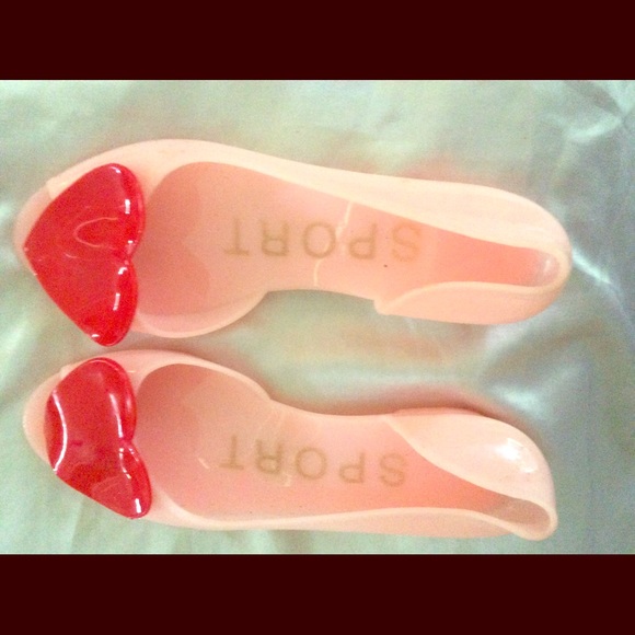 Adorable Jellies Size 7