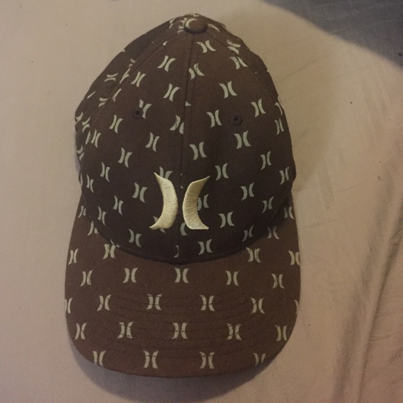 Hurley Hat - Picture 1 of 3