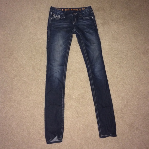Rock Revival Sora Skinny Jeans!! - Picture 2 of 4