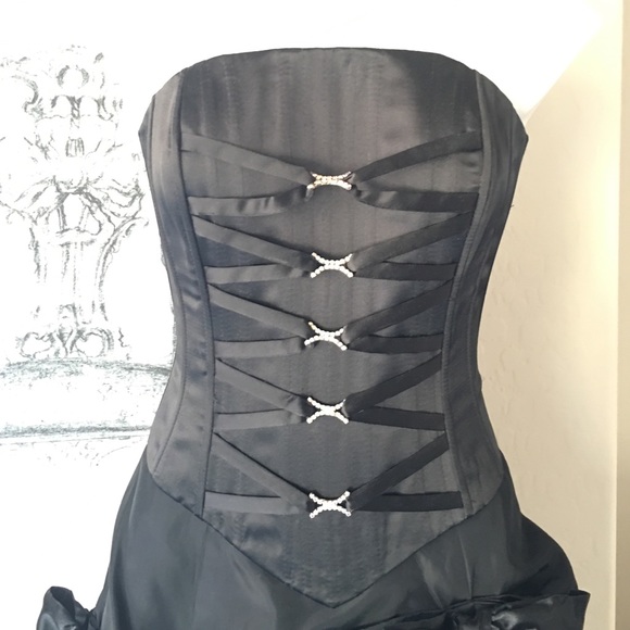 Bustier/skirt set - Picture 2 of 4