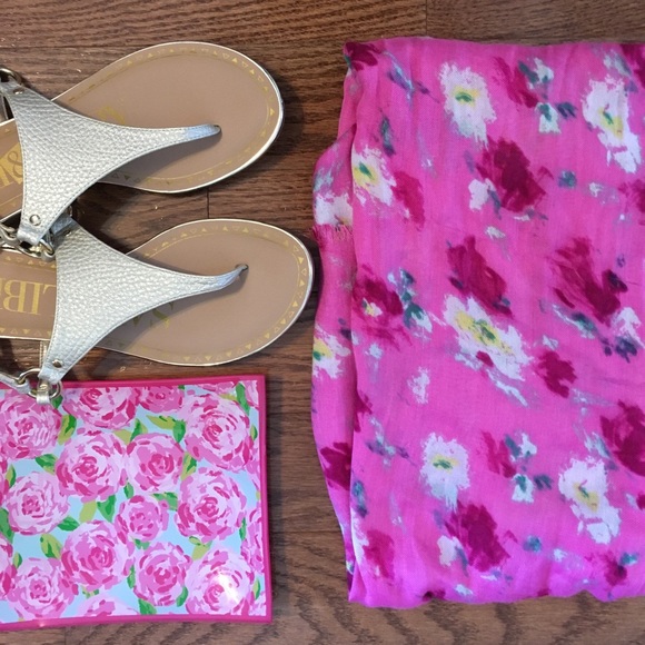 Beautiful Floral J Crew Scarf