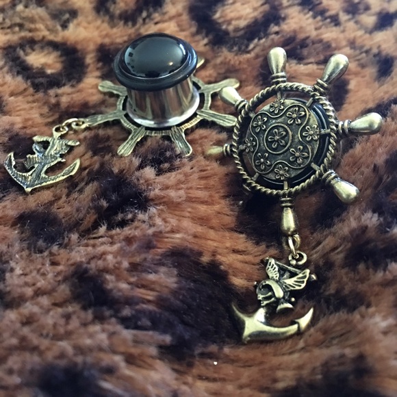 Ear gauges