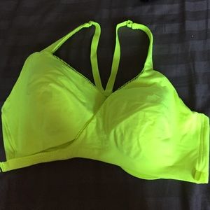 Front close VSX bra.