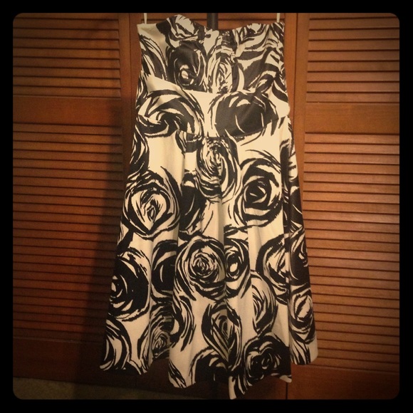 White House black market strapless dress