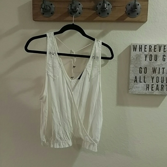 Low cut white lace crop