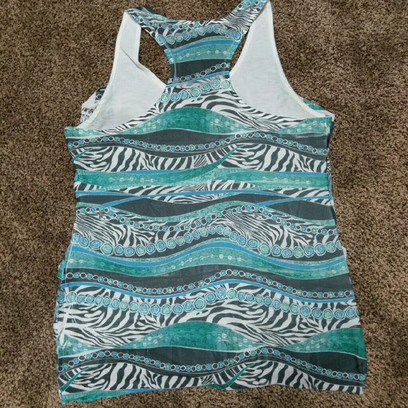 Layered Front Tank - Picture 2 of 3