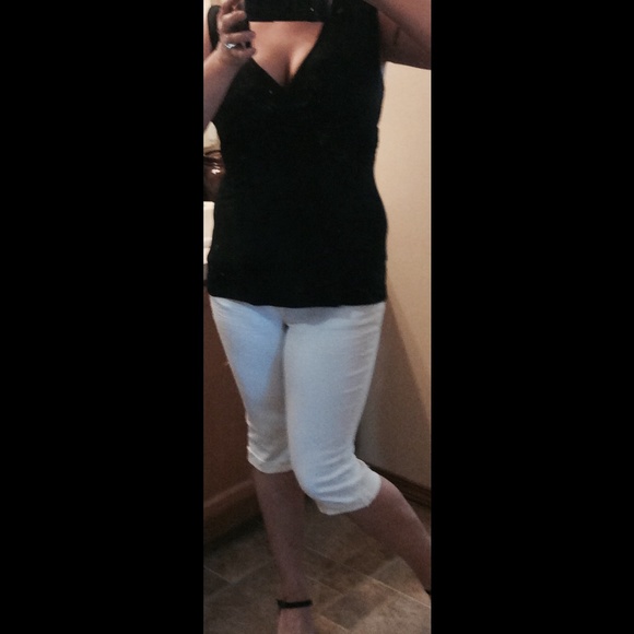 Sleeveless black top