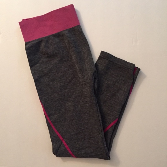 Crop Workout Pants/Leggings