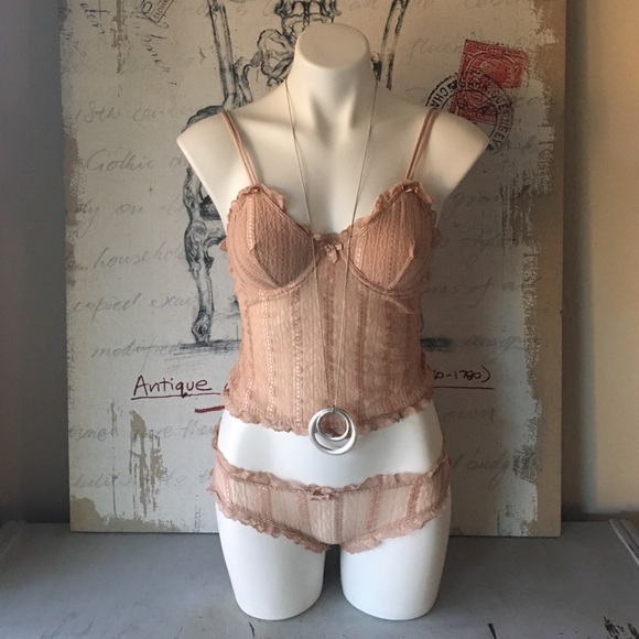 Bustier ❤️ panties