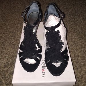 Like new Style & Co heels