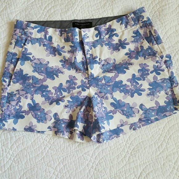 Banana Republic shorts