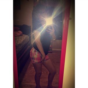 Meet your Posher, Glorianna