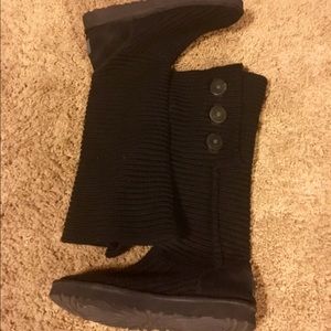 Knit black uggs