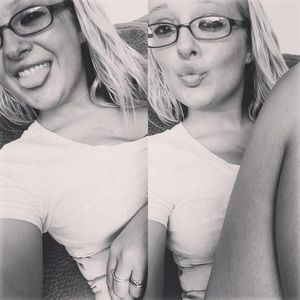 Meet your Posher, Brittany