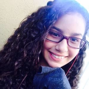 Meet your Posher, Eya