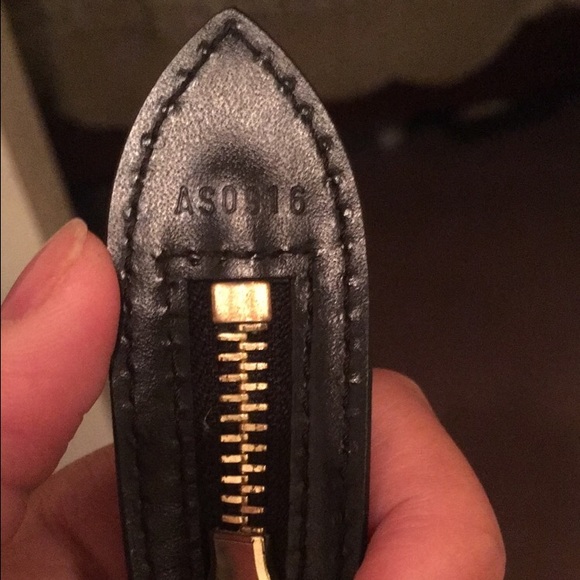 🚫 SOLD 🚫 Louis Vuitton Saint Jacque GM - Picture 3 of 4