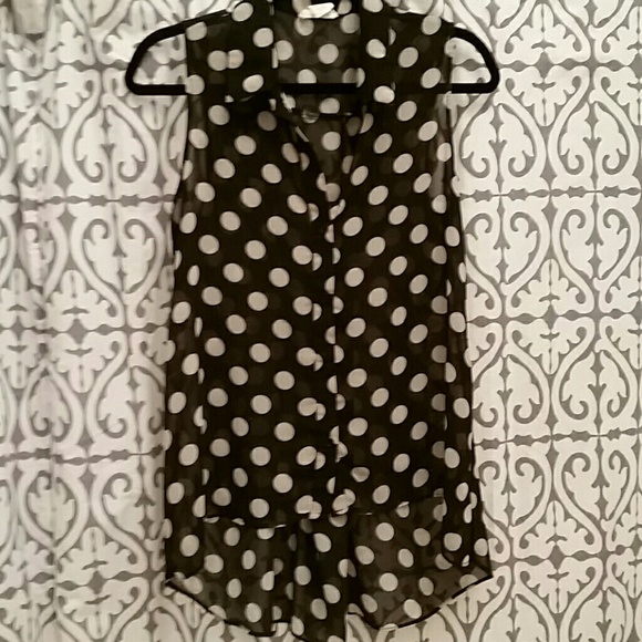 Hi-lo blouse