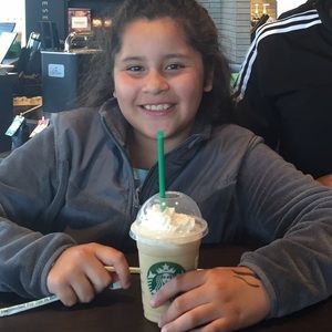 Meet your Posher, Johana