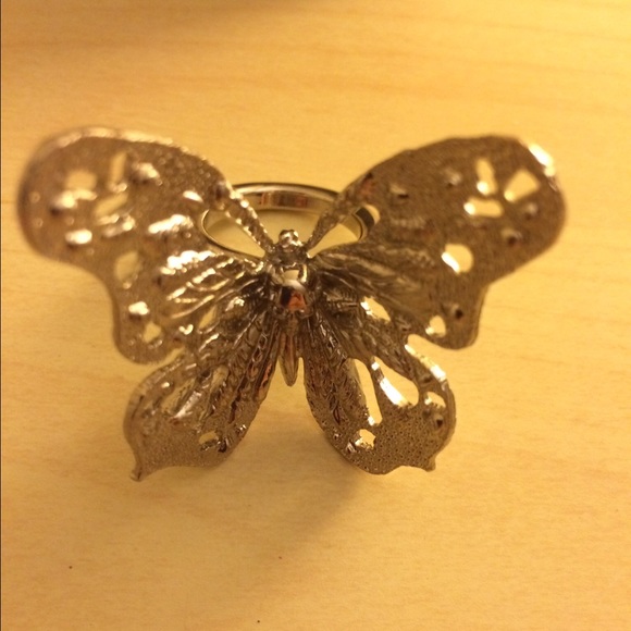 SOLD Alexander McQueen skull butterfly ring IT 13