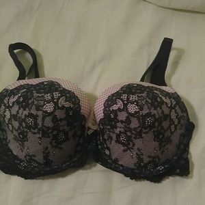 NWT Victoria's Secret Bra