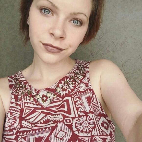 Meet your Posher, Aislinn - Picture 1 of 1