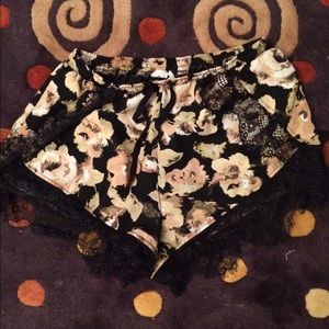 Floral lace shorts