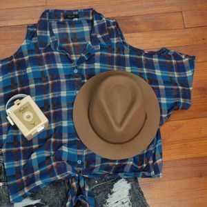 Cold Shoulder plaid button down
