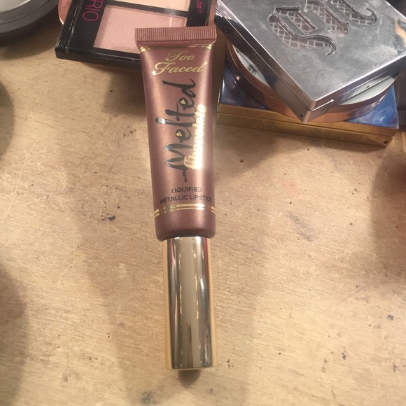 Too Faced Melted Metallic Lipstick in Hot Chocolat