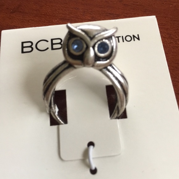 Ring - Picture 4 of 4