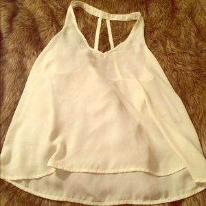 White plunge back tank