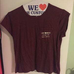 marroon crop tee