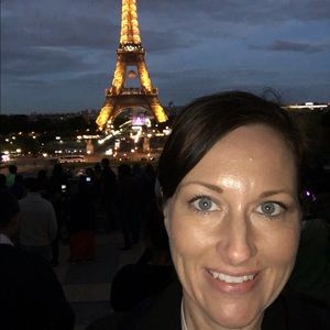 Meet your Posher, Lisa