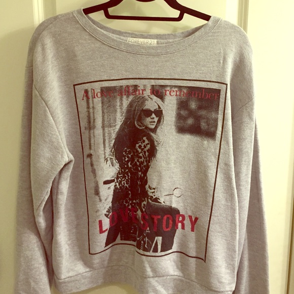 Graphic crew neck sweatshirt