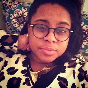 Meet your Posher, Courtney