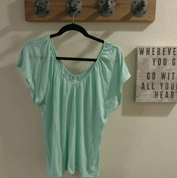Green t