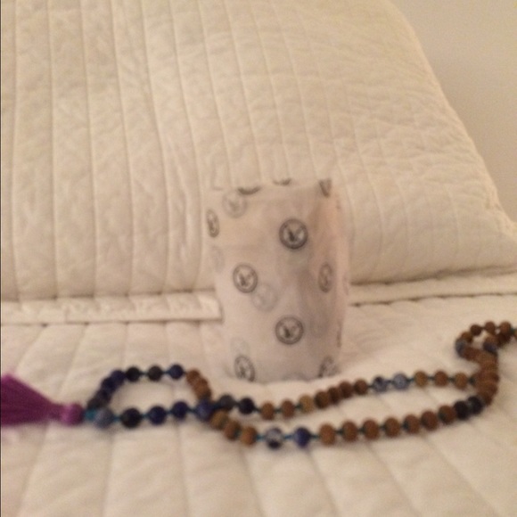 Votivo Aromatic Candle candle - Picture 2 of 3