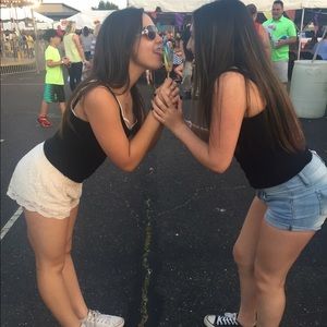 Meet your Posher, Carly