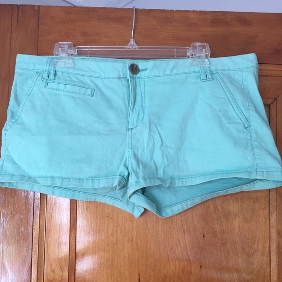 EXPRESS SIZE 12 GREEN SHORTS