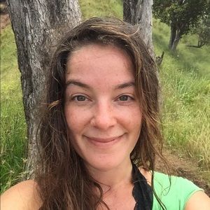 Meet your Posher, Alegra