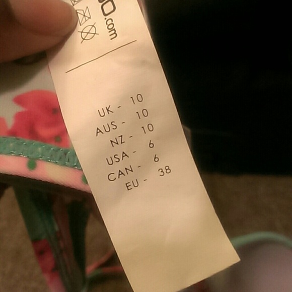 Fiji Floral Print Underwired Bikini Top - Boohoo - Picture 3 of 4