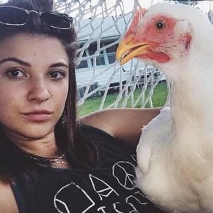 Meet your Posher, Paige