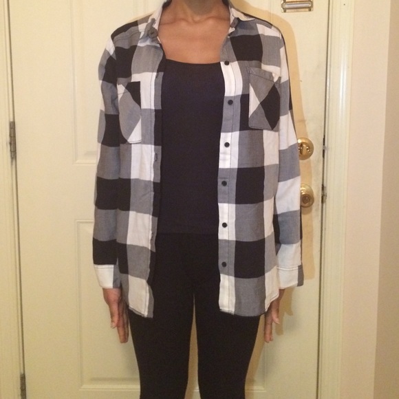 H&M shirt brand new never worn