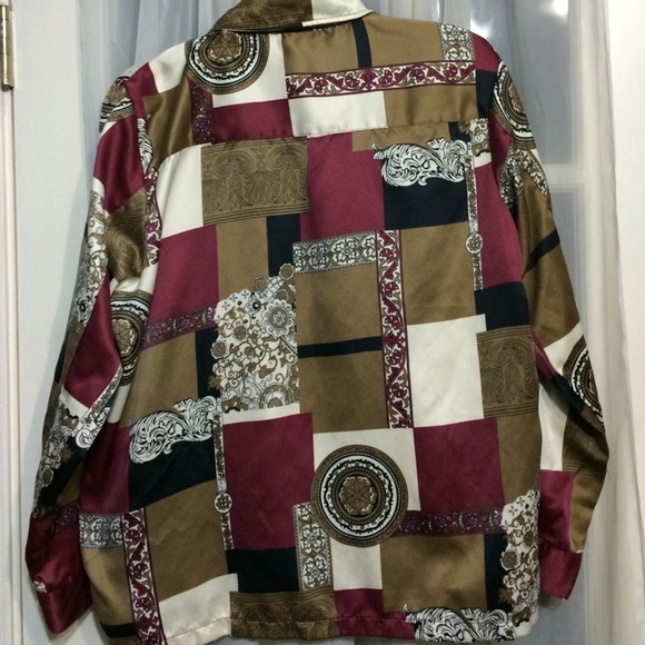 Silk button down - Picture 3 of 3