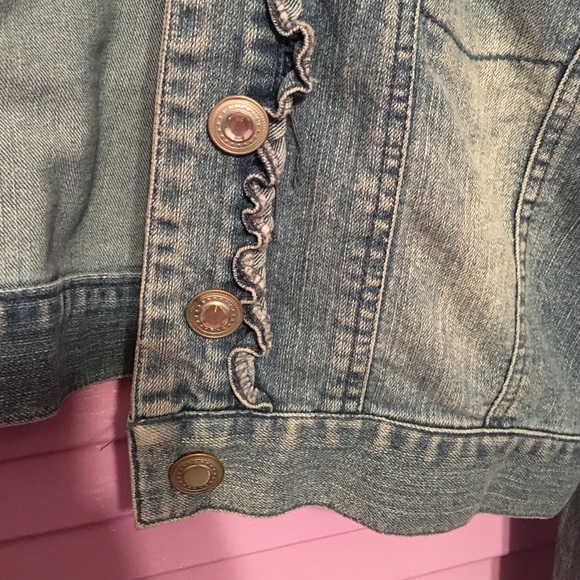 Jean jacket - Picture 3 of 3