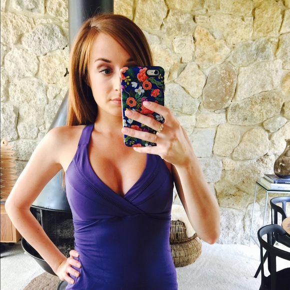 Meet your Posher, Ali - Picture 2 of 2