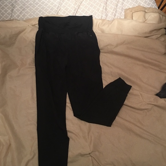 Jogging pants